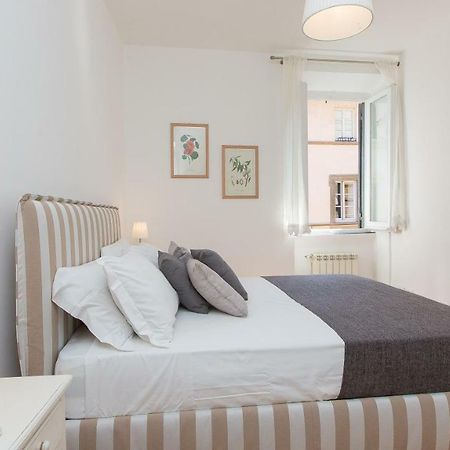 Rental in Rome Giulia Atmosphere Exterior foto