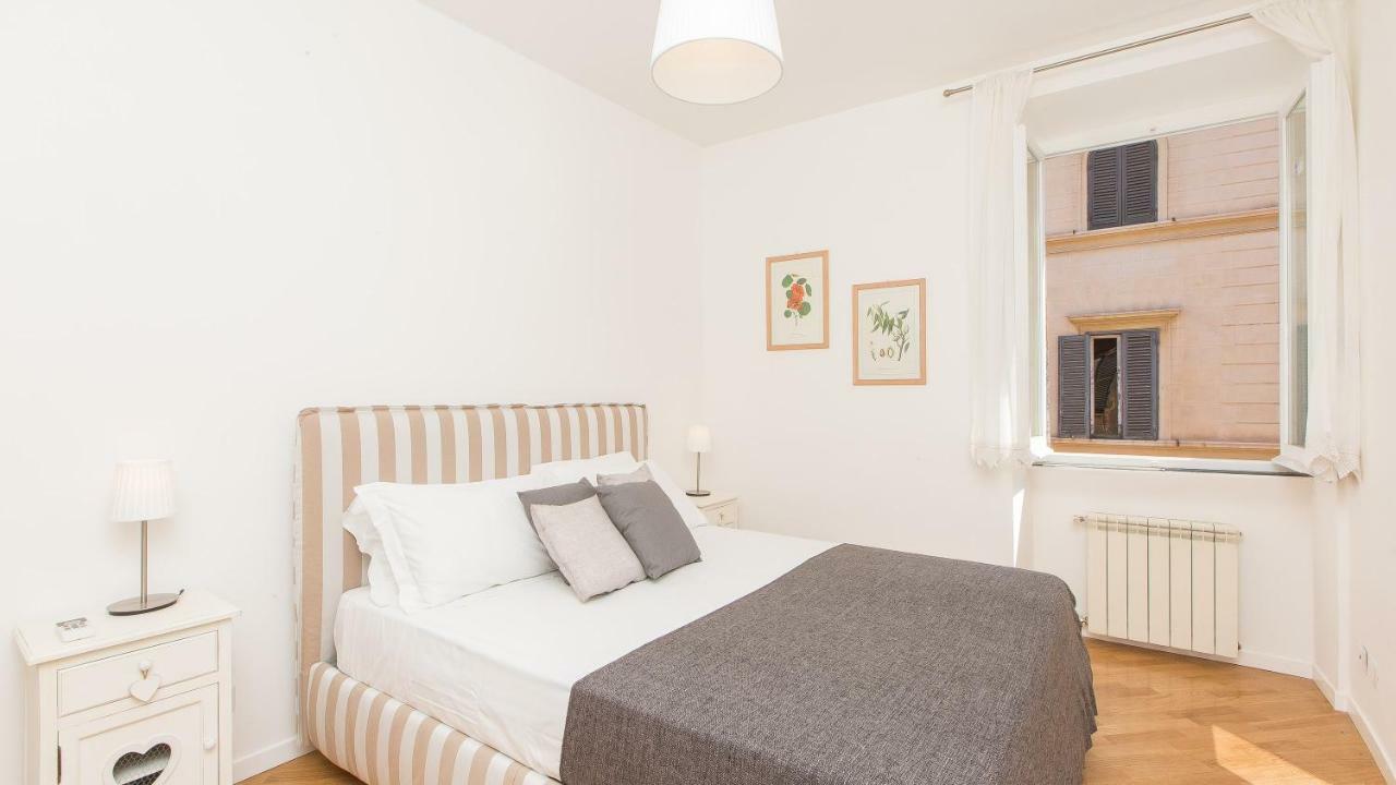 Rental in Rome Giulia Atmosphere Exterior foto